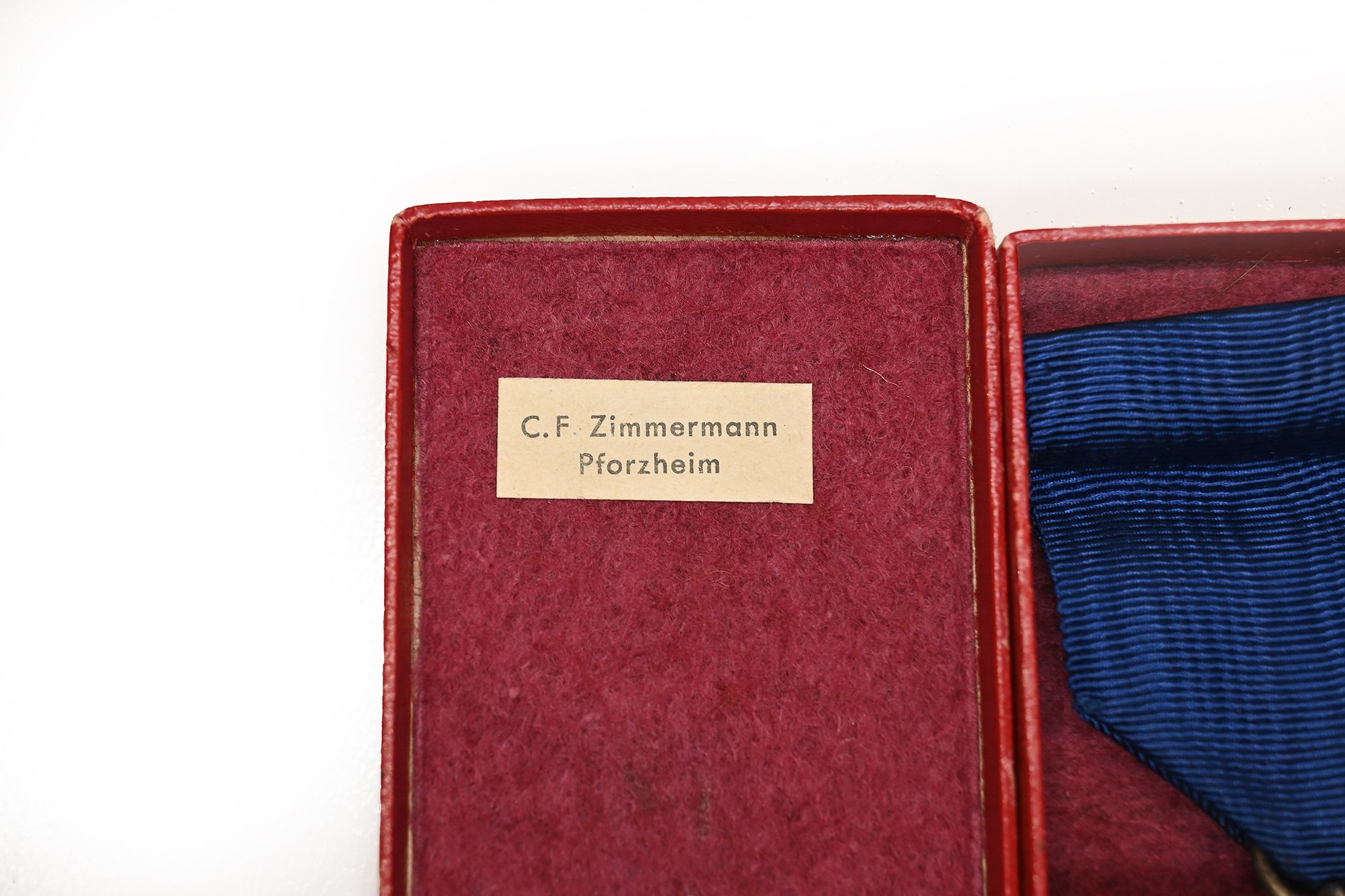 25 years of service medal