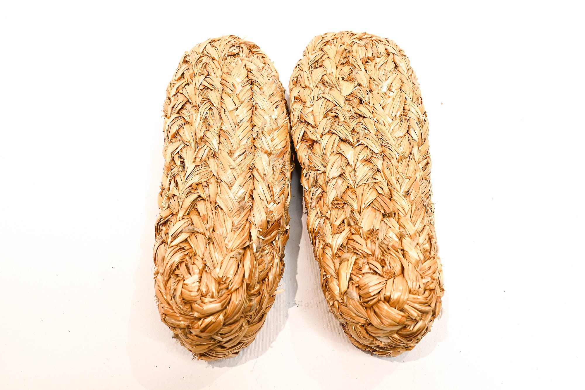 german ww2 straw shoes.