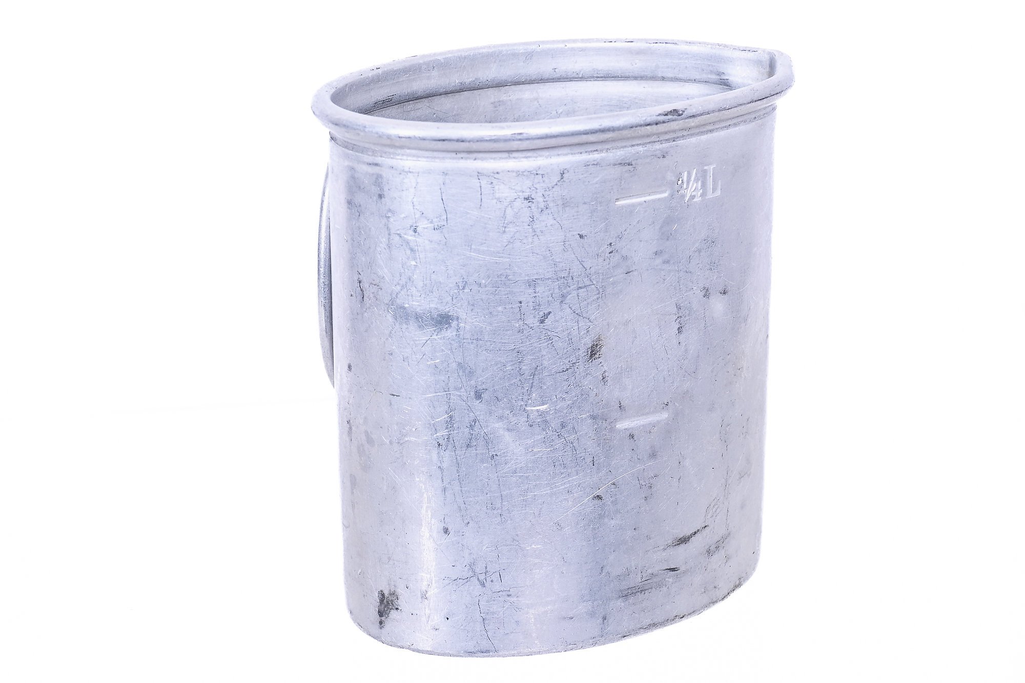 early ww2 aluminum canteen cup.