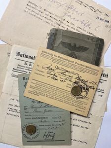 Wehrpass - WH (Heer) - Volkssturm Btl. 'Schwarzer Bär' - Heinrich
