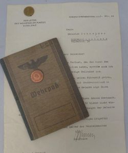 Wehrpaß - WH (Heer) - Metz - 36. Inf..Div.- 'Scharfschützen Lehrgang' (marksman course) - Schneider