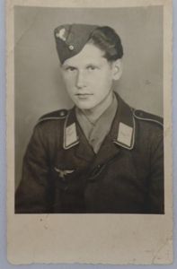 Postcard picture - Luftwaffe -'HG'