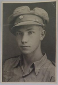 Postcard picture - WH/KM? - 1942