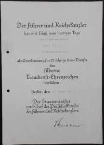 Single award document 'Treudienst-Ehrenzeichen' - Görg