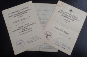 WH (Heeres) 3-pieced award-document grouping - Schtz.Rgt.4 / 6. Pz.Div. - Blum