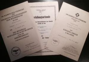 3 pieced award-document set WH (Luftwaffe) - le.Flak Abt.717 - Clausing