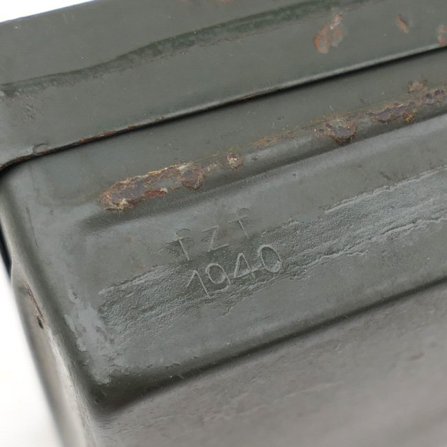 German Metal Box for 12 fuze lighters 29 — image 7