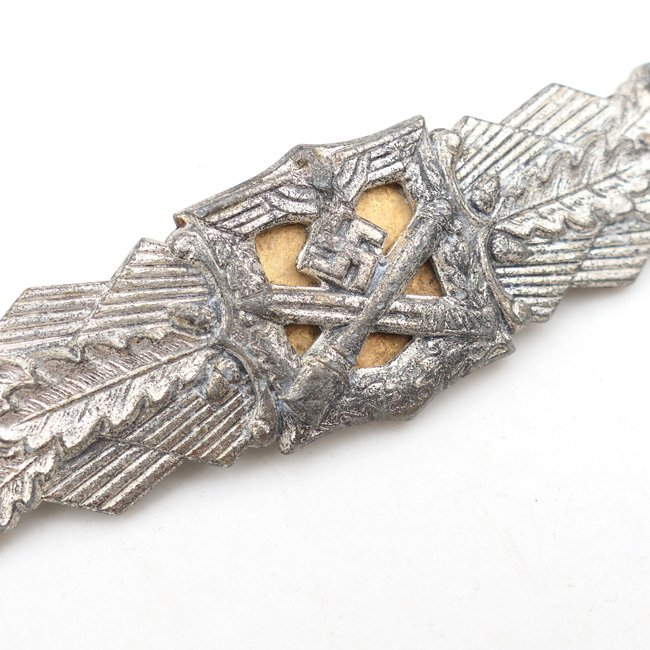 Close Combat Clasp in Silver - 'FLL' — image 2