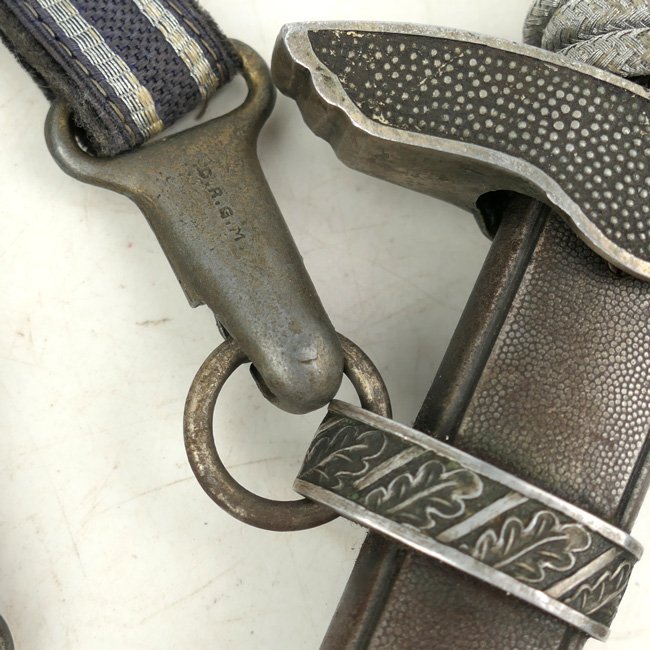 Luftwaffe Officer's Dagger with Hangers and Portepee — image 11