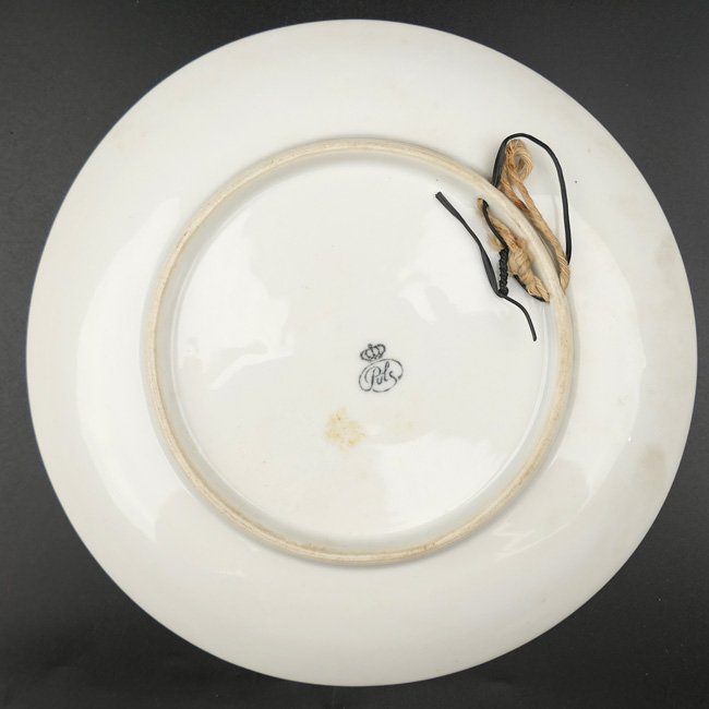 Kriegsmarine '8 Marine-Kraftfahr-Abteilung 8' Porcelain Plate — image 3