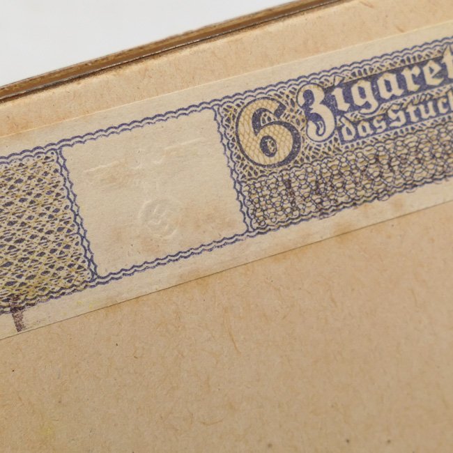 German 'Lande Mokri Superb' Cigarettes Package