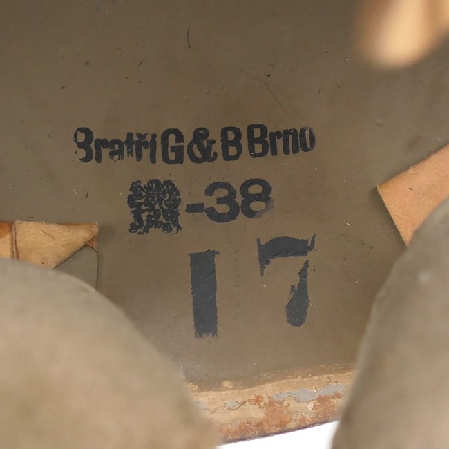 Luftschutz re-issued Czechoslovakian M32 Helmet