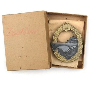 Kriegsmarine Destroyer War Badge 'S.H.u.Co.' in Box