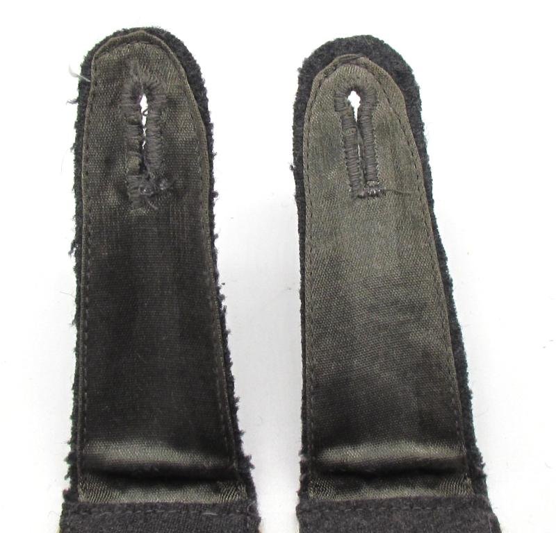 Luftwaffe 'Hermann Göring' division shoulder boards — image 5