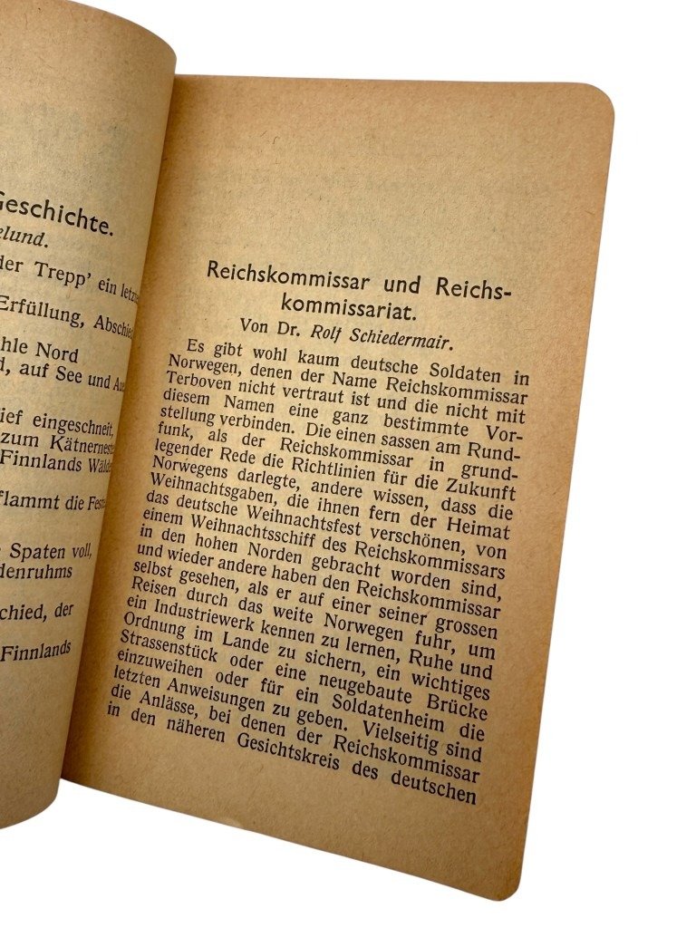 Original WWII German Jahrbuch für den deutschen Soldaten im Norden 1943