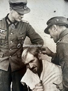 Original WWII German Gebirgsjäger KC photo Major Grund