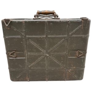 Original WWII German Stielhandgranate transport case