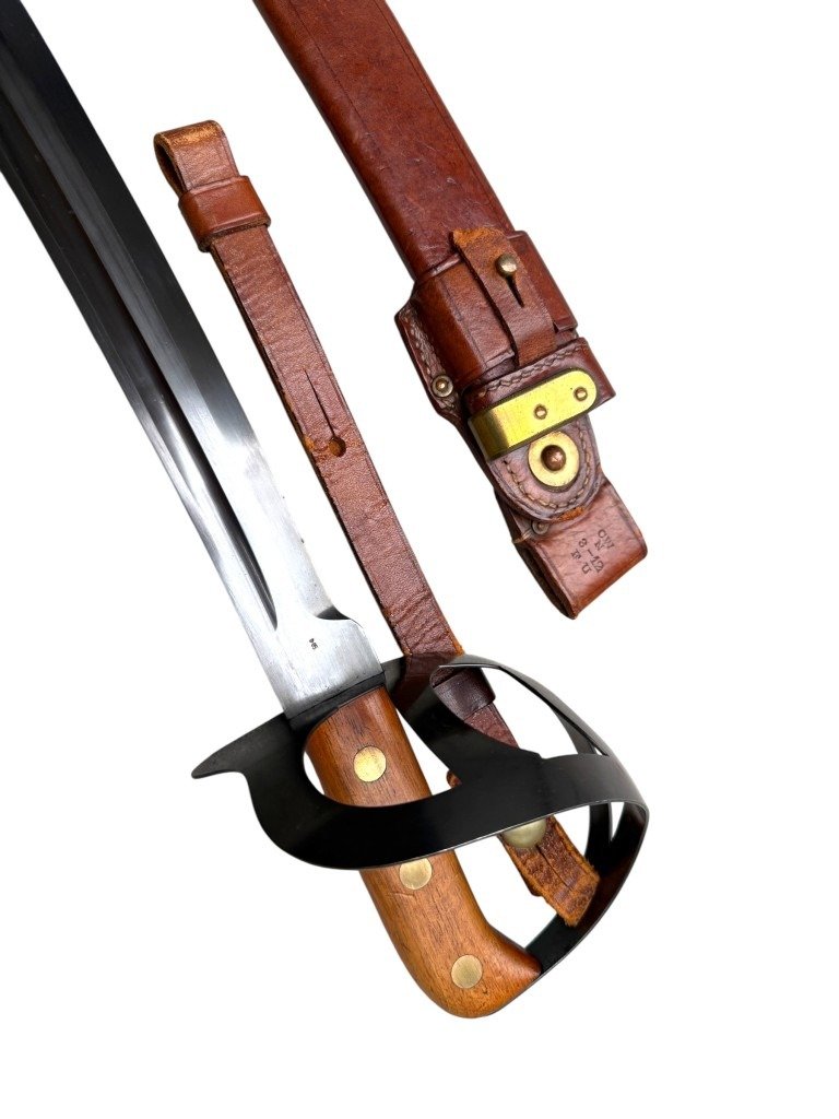 Original Pre 1940 Dutch KNIL M1912 Klewang saber with hanger