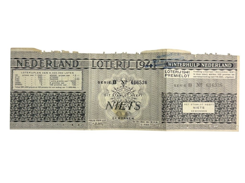 Original WWII Dutch Winterhulp Nederland lottery ticket with envelope
