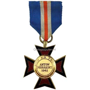 Original WWII Dutch NSB Mussert Cross 'Anton Mussert' without swords
