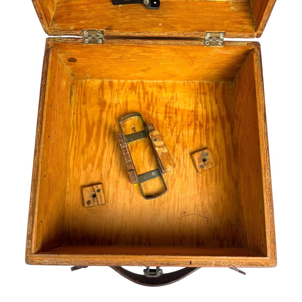 Original WWII German Kriegsmarine sextant in wooden box