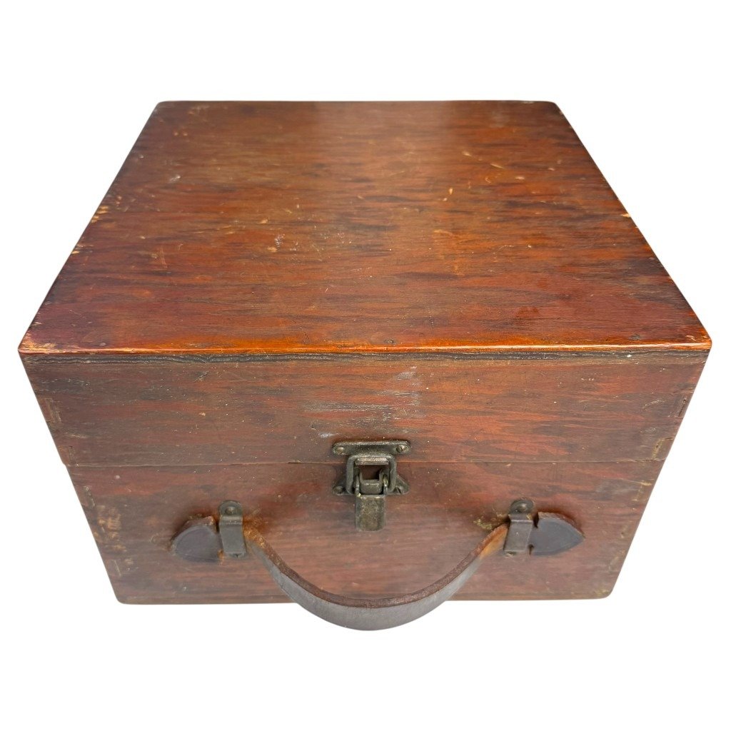 Original WWII German Kriegsmarine sextant in wooden box