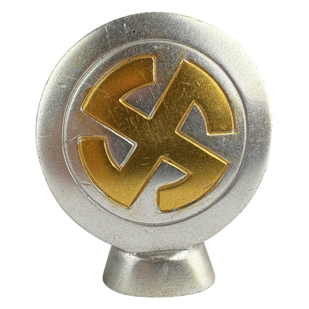 Original WWII German Luftwaffe 1st model officers dagger pommel