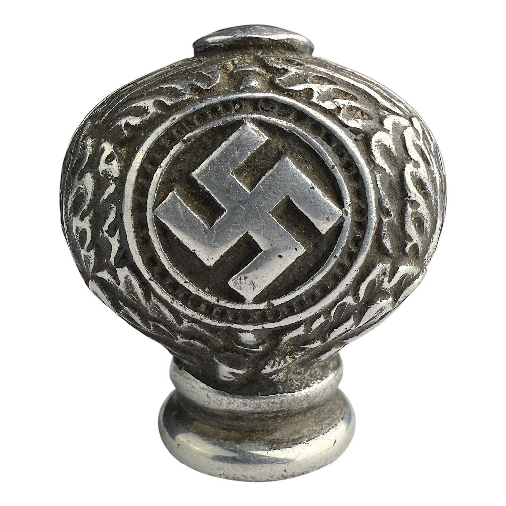 Original WWII German Luftwaffe 2nd model dagger pommel