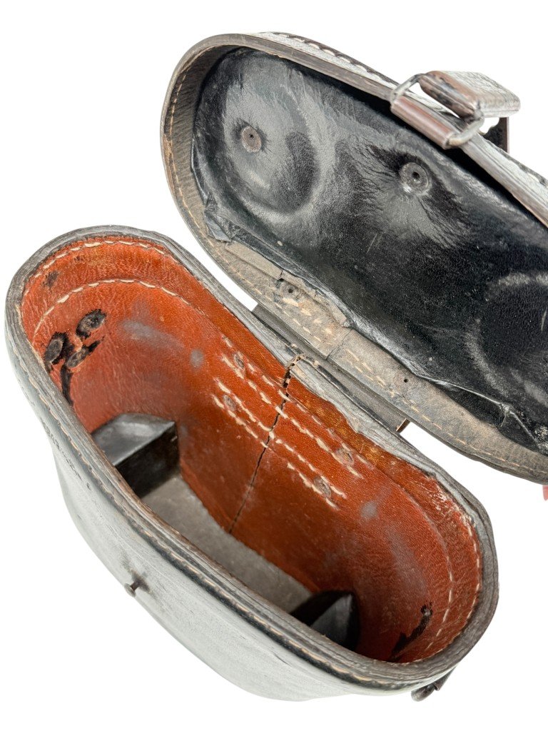 Original WWII German Presstoff binocular 10×50 case
