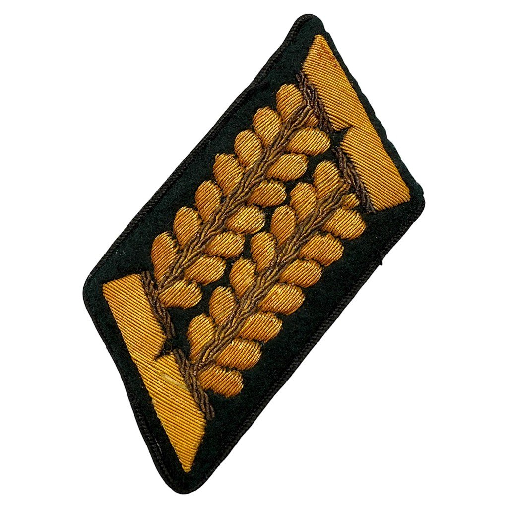 Original WWII German Beamter im Höheren Dienst (Wehrmacht administration officer of higher rank) collar tab