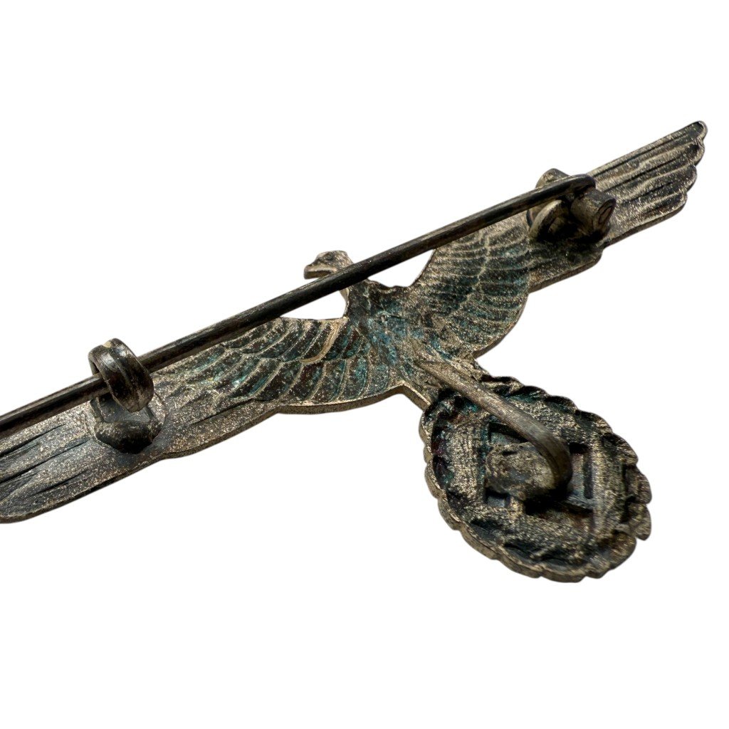 Original WWII German WH officer summer metal breast eagle