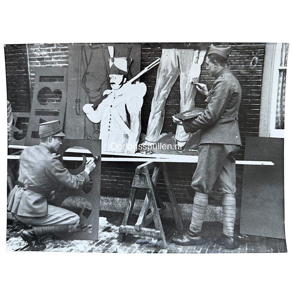 Original Pre 1940 Dutch army photo painters