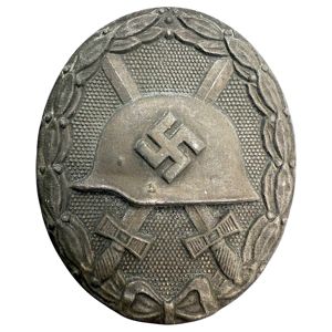 Original WWII German Verwundetenabzeichen in Silber – Maker 92