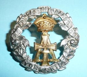 The Green Howards ( Alexandra, Princess of Wales's Own Yorkshire Regiment) (19th Foot) - 1st Pattern Other Ranks Bi-metal Cap Badge