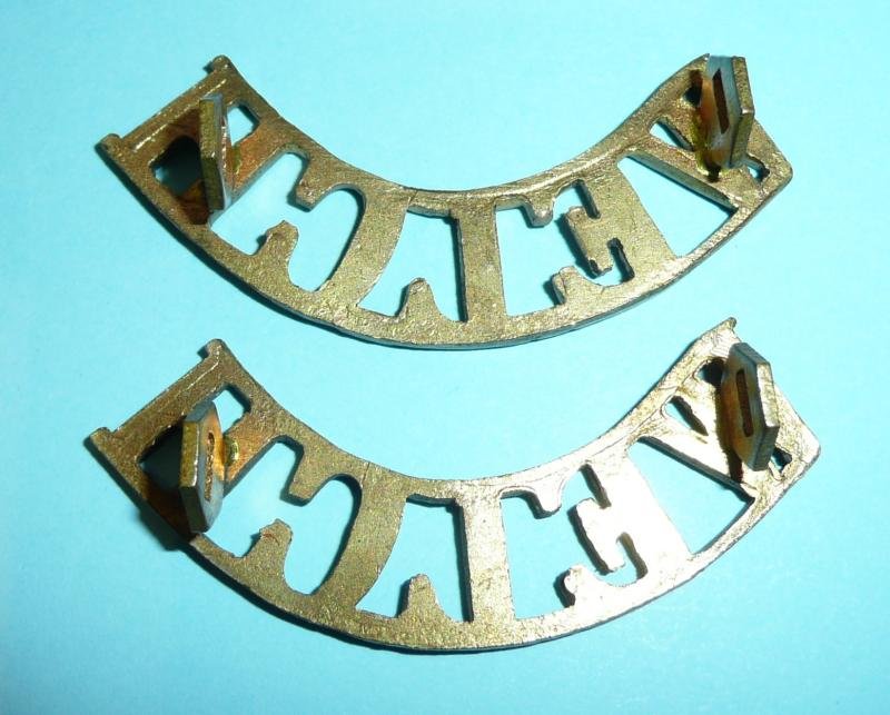 Welch Regiment Other Ranks Matched Pair of Brass Shoulder Titles