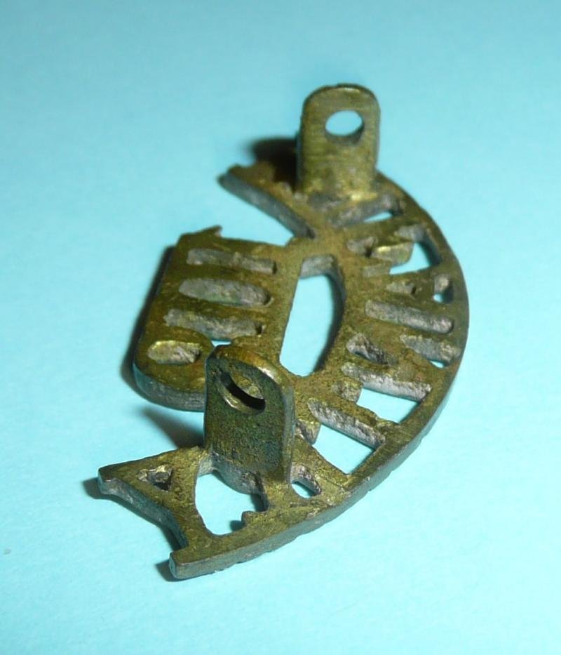 Indian Army - 109th Bombay Infantry One Piece Cast Brass Shoulder Title