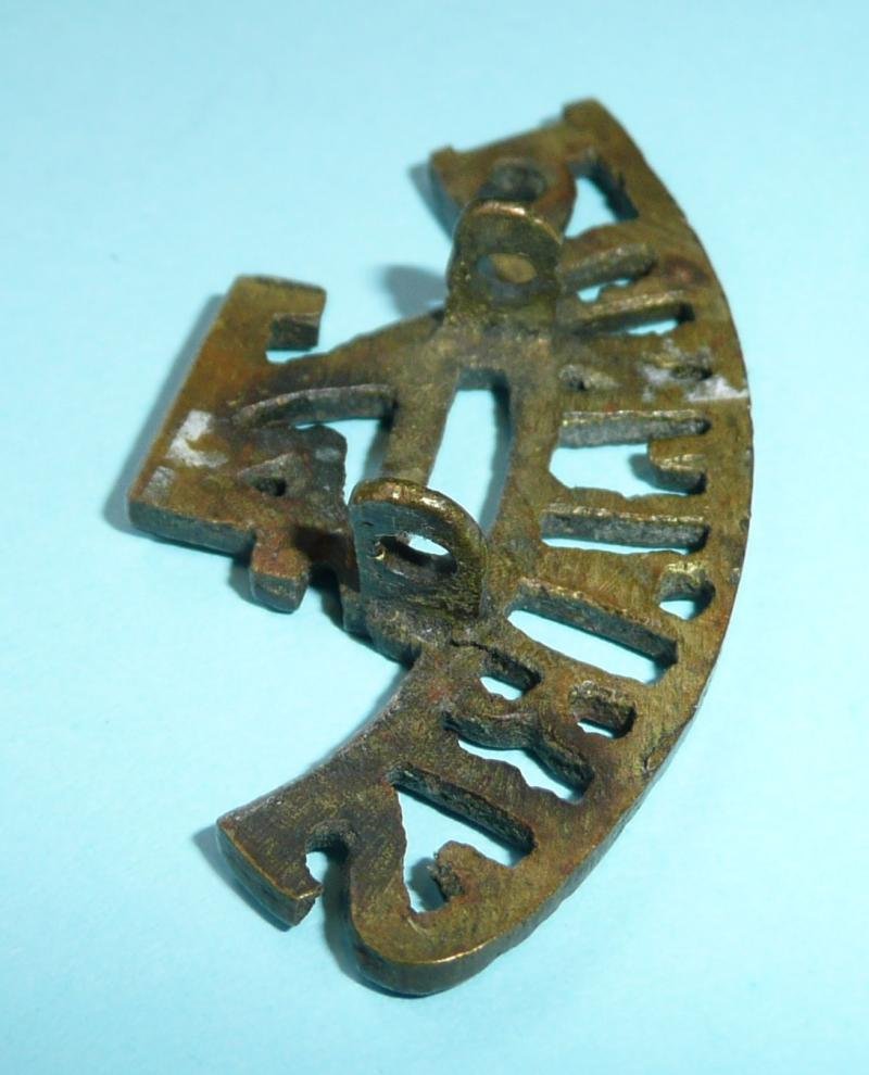 WW1 British Indian Army - 74 / Punjabis Cast Brass Shoulder Title