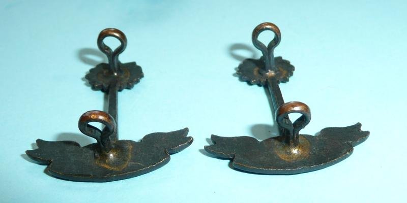 RWAFF (Royal West African Frontier Force) Officer's Pagri Cap Bronze Badge and Collar Badge Set