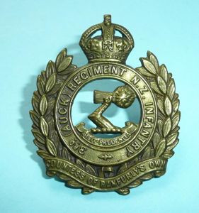 WW1 New Zealand - 3rd (Auckland) Regiment Bronze Cap Badge - Gaunt Tablet