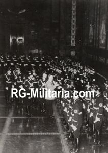 Original WW2 French Press Photo - Adolf Hitler and Heinrich Himmler inspecting the Allgemeine SS (1939)