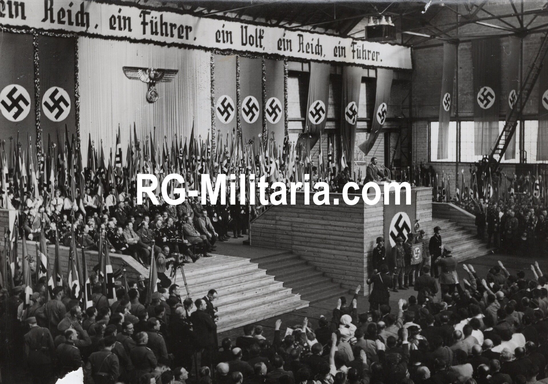 Original WW2 French Press Photo - Adolf Hitler speaking in Graz, Austria (1938)