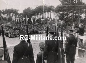 Original WW2 Dutch Collaboration NSB Press Photo - Anton Mussert speaking in Rolde, Landdag Agrarisch Front (1942)