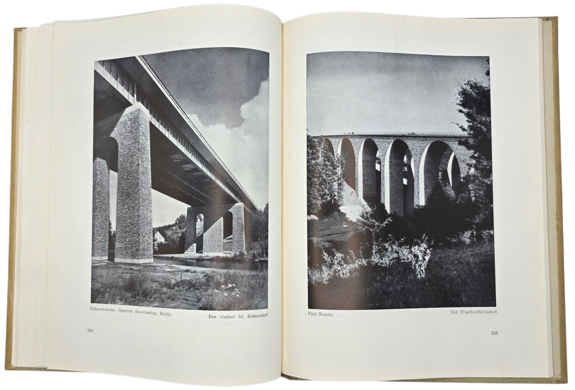 Original WW2 Dutch Collaboration Book - Het Bouwen in het Derde Rijk, Gerdy Troost (1943) — image 11