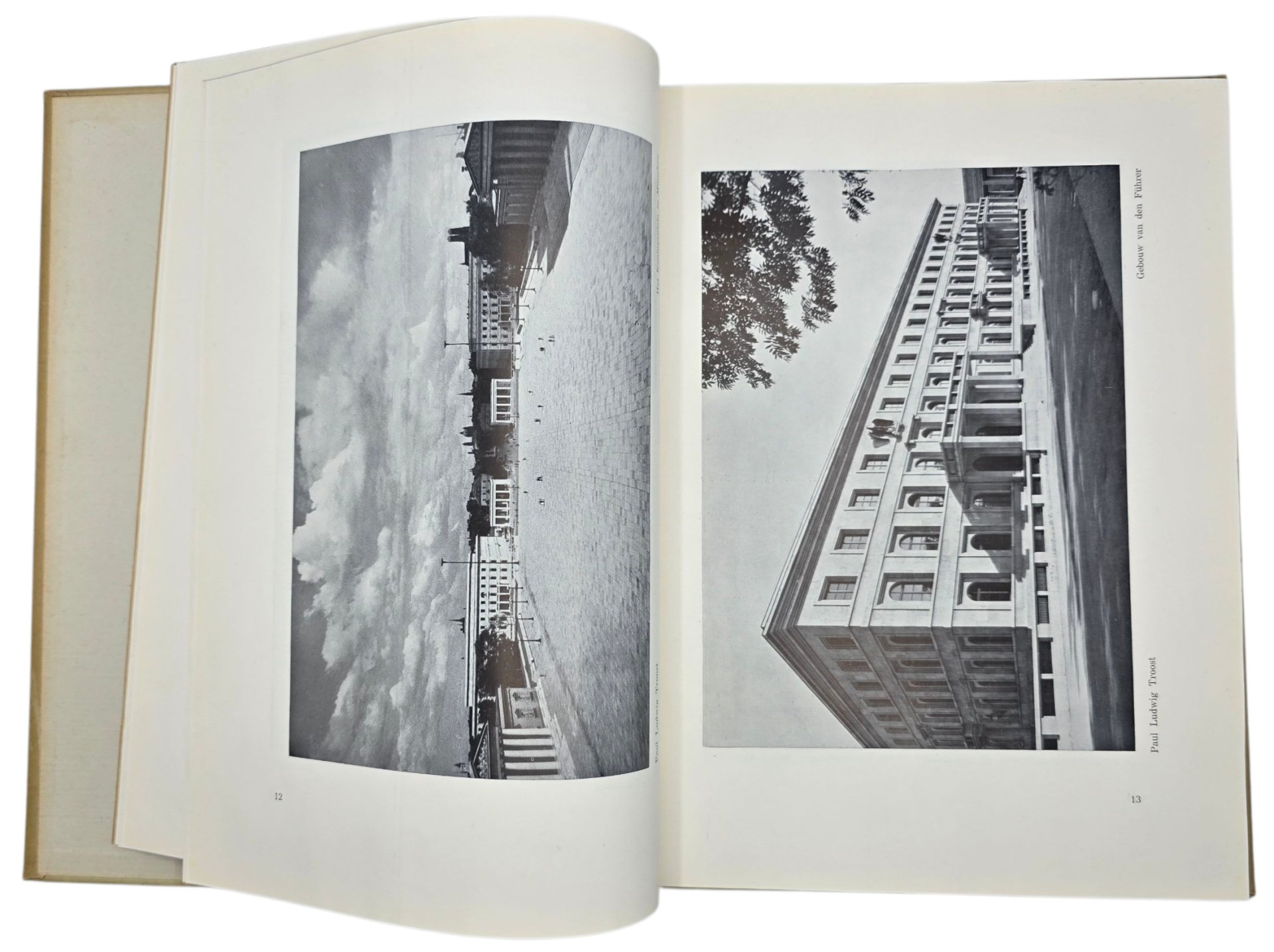 Original WW2 Dutch Collaboration Book - Het Bouwen in het Derde Rijk, Gerdy Troost (1943) — image 3