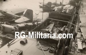 Original WW2 German Photo - Dutch LVA Fokker TV dome and Heinkel Kustenfliegergruppe 106 airplanes on ponton boats Fokker Factory Papaverweg Amsterdam (1940)