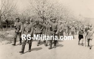 Original WW2 German Photo - Dutch POW soldiers, Holland, May (1940)