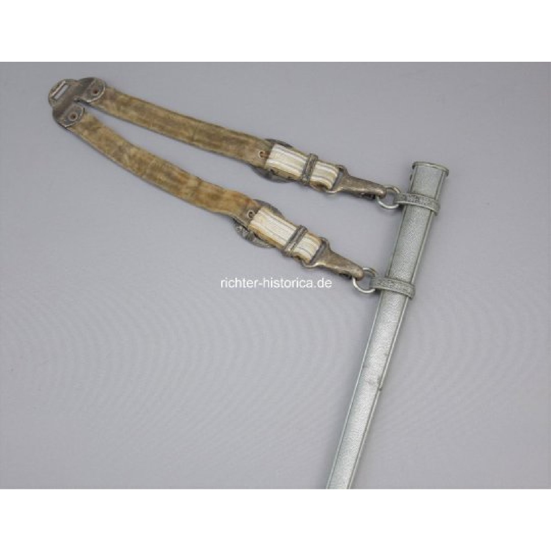 Heeres Offiziersdolch WKC Solingen Tomahawk-Adler mit Gehänge und Portepee — image 11