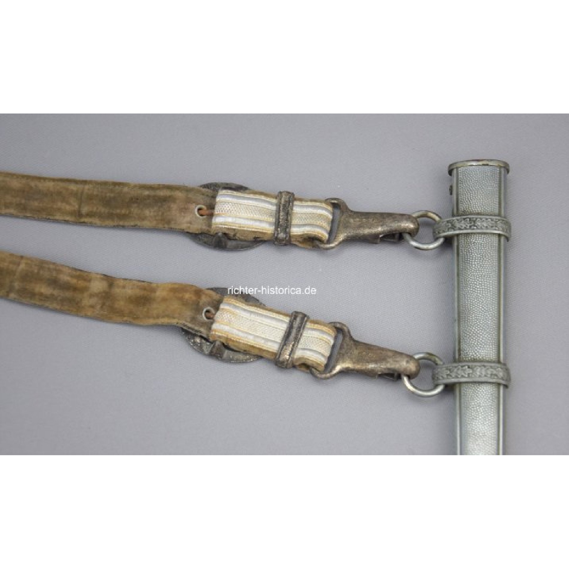 Heeres Offiziersdolch WKC Solingen Tomahawk-Adler mit Gehänge und Portepee — image 14