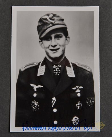 German WWII Signed Photo and Letter from Knight's Cross Winner Pilot Günther Bierbrauer — image 2