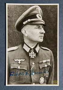 German WWII Signed Photo of Knights Cross Winner Fredrich-Heinrich Musculus